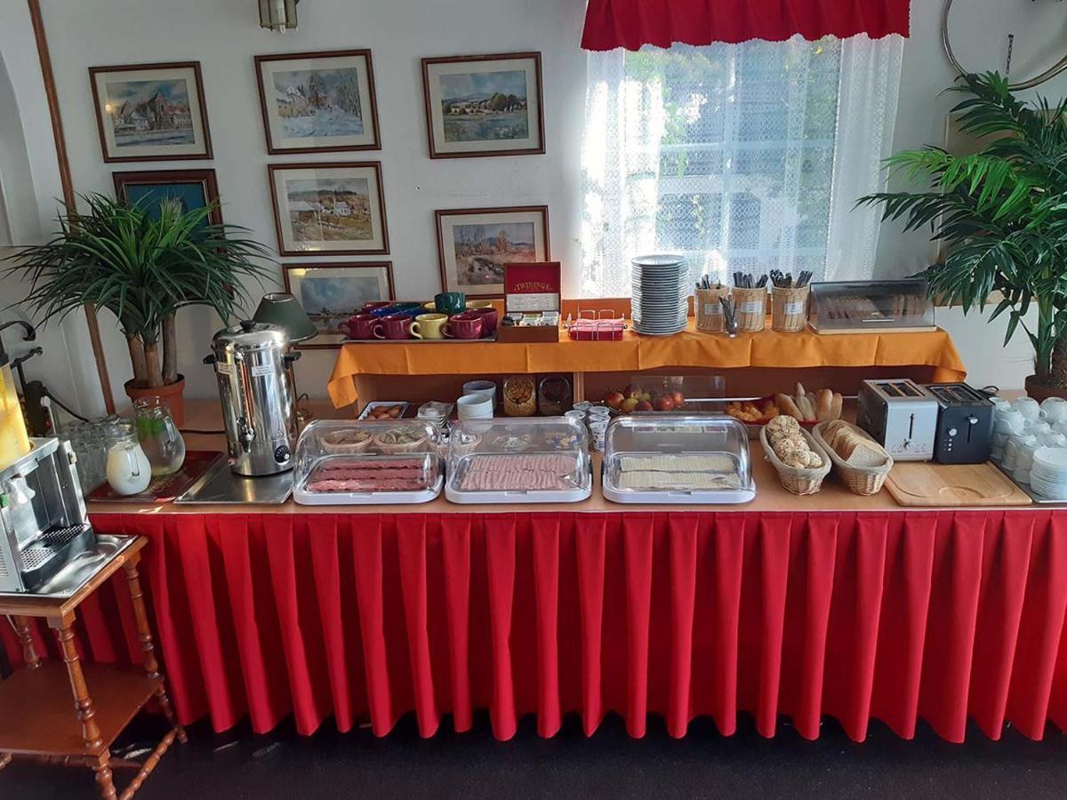 Hotel Klor Doudleby ภายนอก รูปภาพ